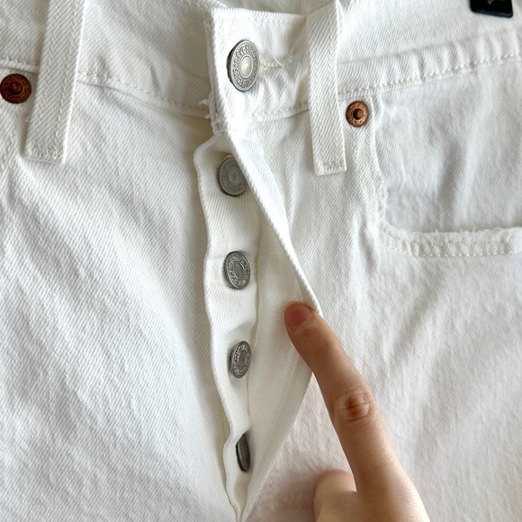 Levi’s 501 Women’s White Skinny Jeans, Button Fly Pants, Size Small - Picture 9 of 16
